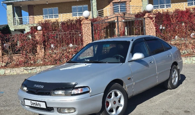 Mazda Cronos 1994 года