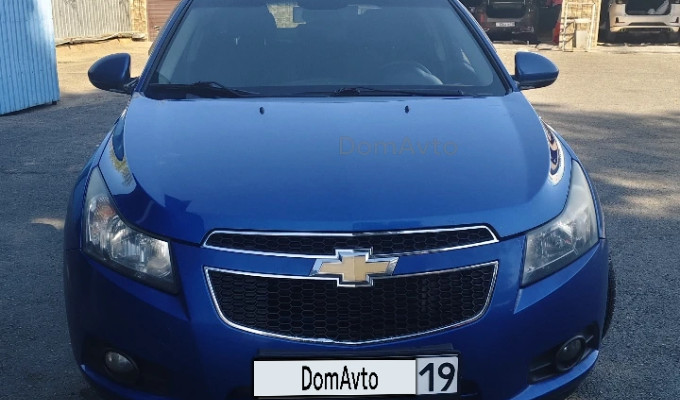 Chevrolet Cruze 2012 года
