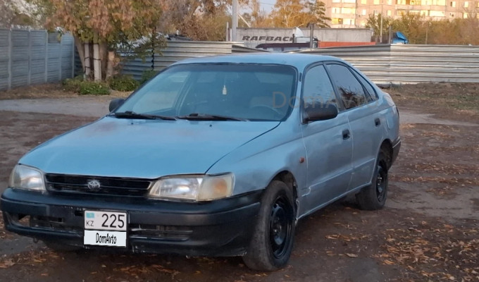 Toyota Carina E 1992 года