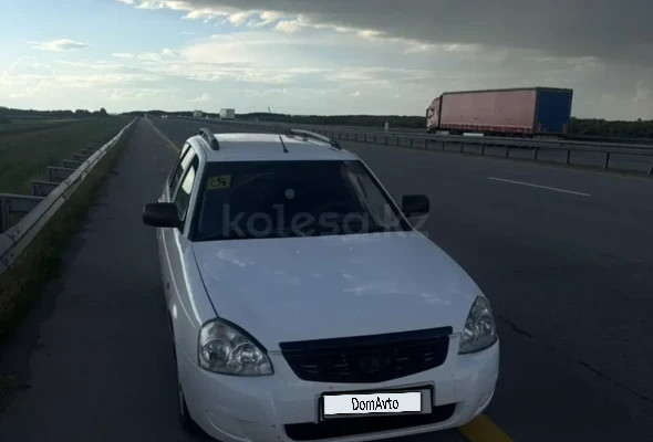 ВАЗ (Lada) Priora 2012 года