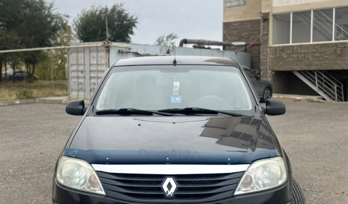 Renault Logan 2012 года
