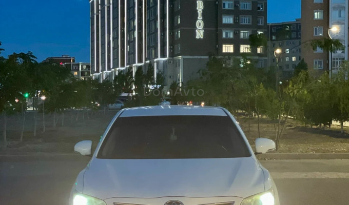 Toyota Camry 2011 года
