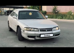 Mazda 626 1993 года
