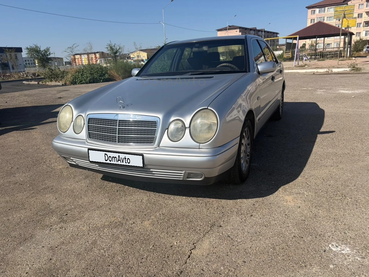 Mercedes-Benz E-Class, 1997