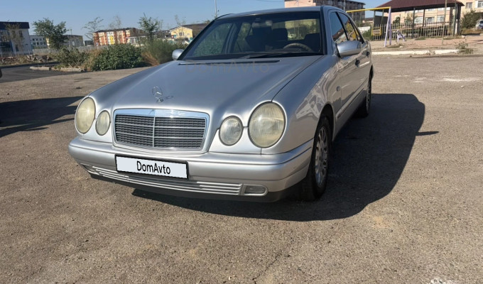 Mercedes-Benz E-Класс 1997 года