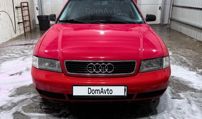 Audi A4 1995 года