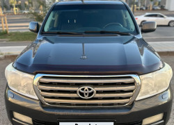 Toyota Land Cruiser 2011 года