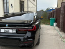 BMW 7 серия 2017 года
