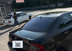 Mercedes-Benz E-Класс 2004 года