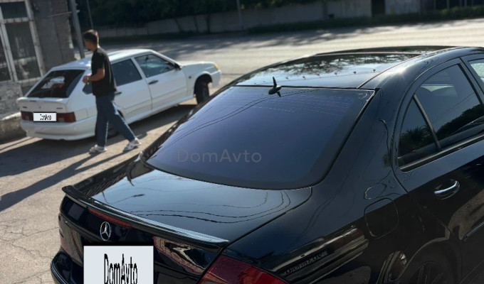 Mercedes-Benz E-Класс 2004 года