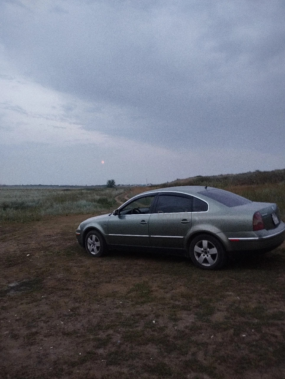Volkswagen Passat, 2002