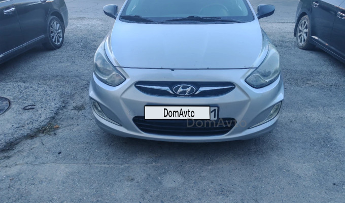 Hyundai Accent 2013 года