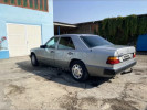 Mercedes-Benz E-Класс 1990 года