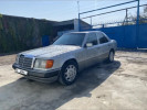 Mercedes-Benz E-Класс 1990 года