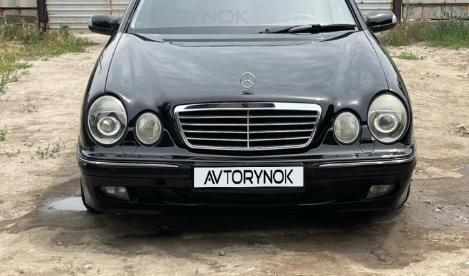 Mercedes-Benz E-Класс 2000 года