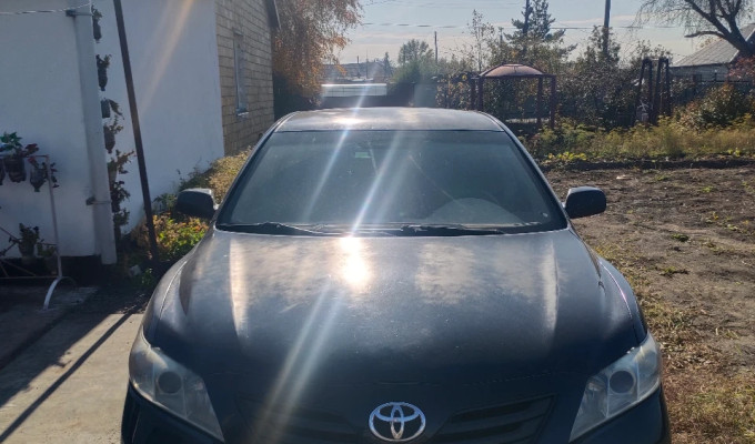 Toyota Camry 2006 года