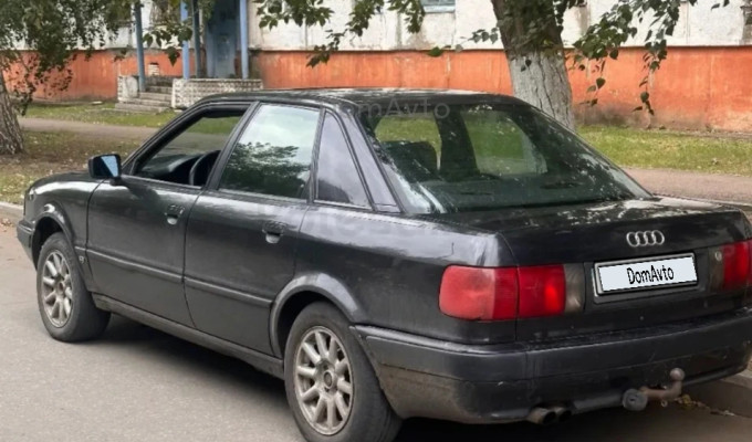 Audi 80 1994 года