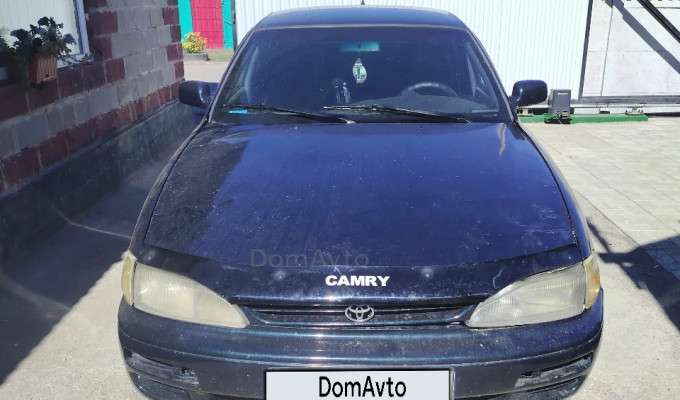 Toyota Camry 1992 года