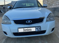ВАЗ (Lada) Priora 2013 года