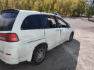 Nissan Liberty 2001 года