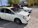 Nissan Liberty 2001 года