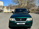 Mitsubishi Montero Sport 2000 года
