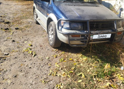Mitsubishi RVR 1995 года