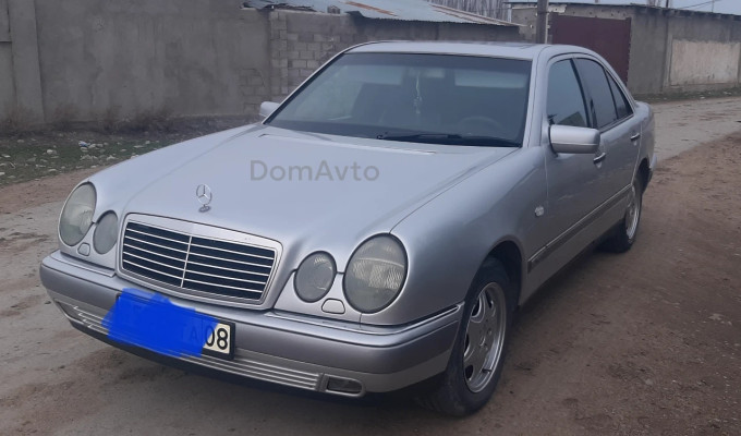 Mercedes-Benz E-Класс 1997 года