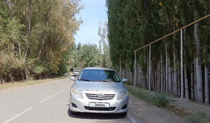 Toyota Corolla 2008 года