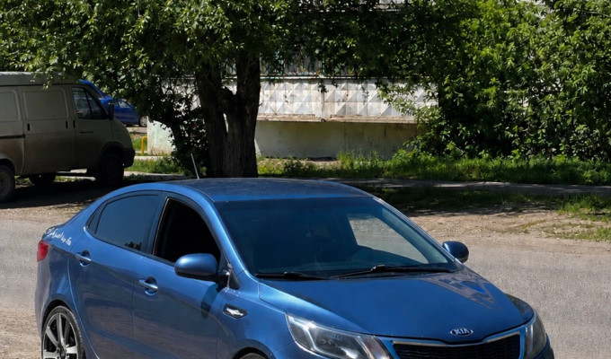 Kia Rio 2014 года
