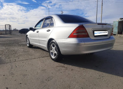 Mercedes-Benz C-Класс 2001 года