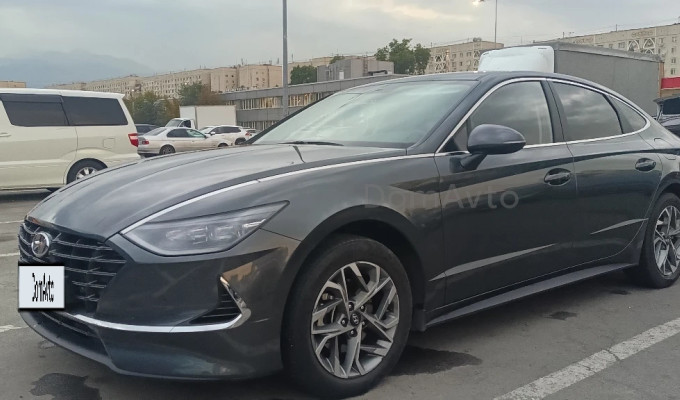 Hyundai Sonata 2022 года