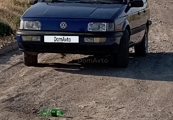 Volkswagen Passat 1993 года