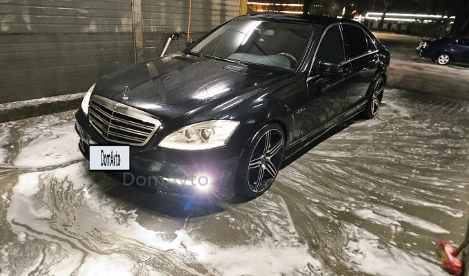 Mercedes-Benz S-Класс 2008 года