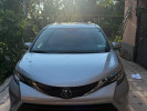 Toyota Sienna 2022 года