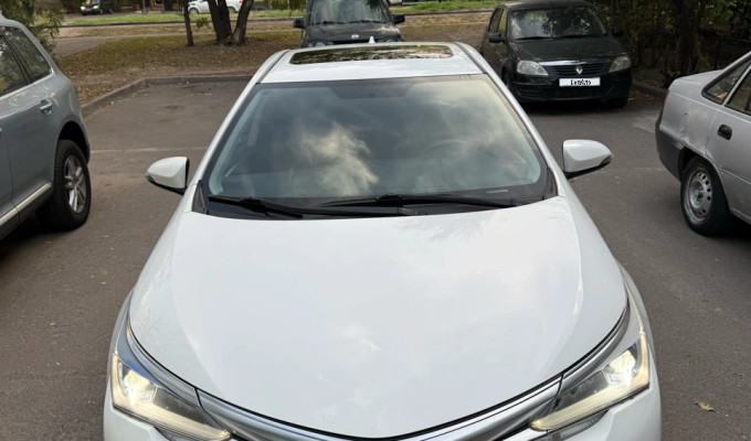 Toyota Corolla 2018 года