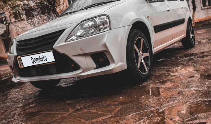 ВАЗ (Lada) Largus 2015 года