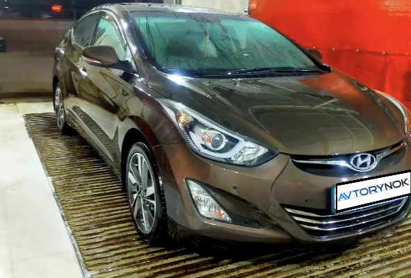 Hyundai Elantra 2015 года