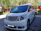 Toyota Alphard 2005 года