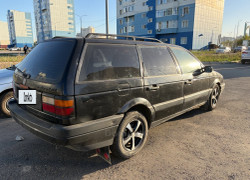 Volkswagen Passat 1990 года