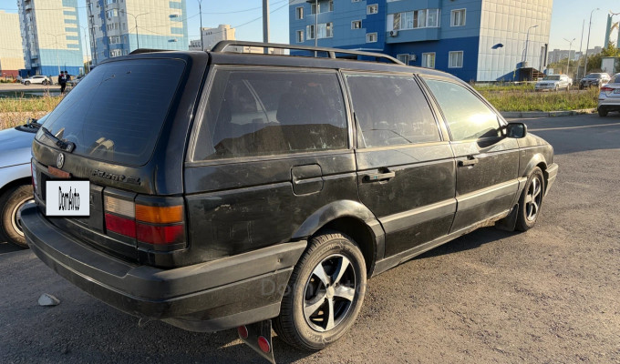Volkswagen Passat 1990 года
