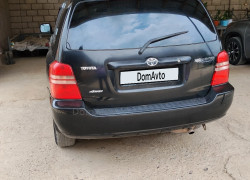 Toyota Highlander 2001 года