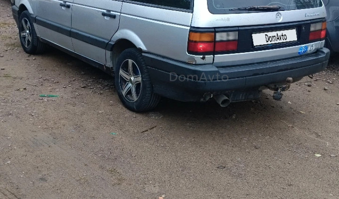 Volkswagen Passat 1992 года