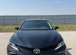 Toyota Camry 2024 года