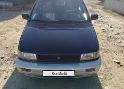 Mitsubishi Space Runner 1994 года