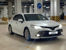 Toyota Camry 2020 года