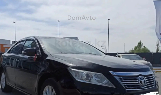 Toyota Camry 2014 года