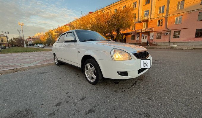 ВАЗ (Lada) Priora 2014 года