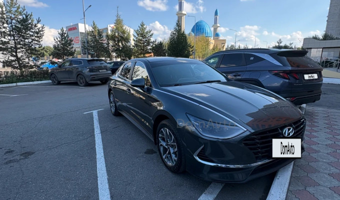 Hyundai Sonata 2022 года