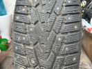 Продам шипованные шины на Toyota Prado
